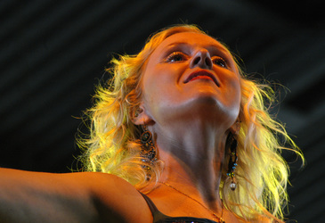Liv Kristine
