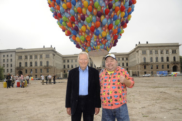 Karlheinz Böhm, Dirk Bach