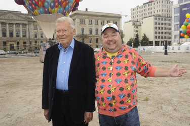 Karlheinz Böhm, Dirk Bach