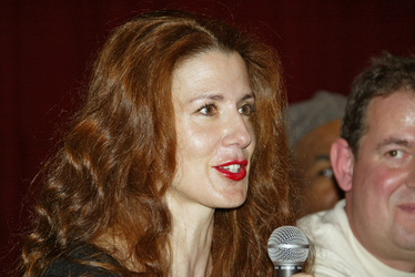 Suzie Plakson
