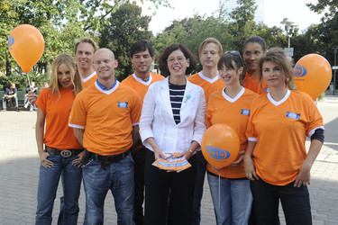 Xenia Seeberg, Steven Gätjen, Andreas Maier, Tobey Wilson, Vera Gäde-Helbig (BSR Vorstandsvorsitzende), Christoph Klünker, Tanya Neufeldt, Annabelle Mandeng, Anne Brendler