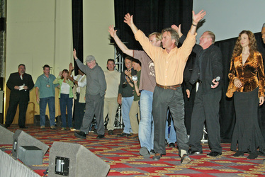 René Ahlberg, Richard Arnold, Lolita Fatjo, Herb Jefferson jr. Richard Herd, Mark Allan Shepherd, William Jones, Steve Rankin, Dean Haglund, Casey Biggs, Vaughn Armstrong, Suzie Plakson