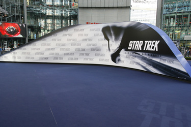 Star Trek Dekoration vor dem CineStar Kino