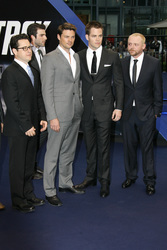 J.J. Abrams, Zachary Quinto, Karl Urban, Chris Pine, Simon Pegg