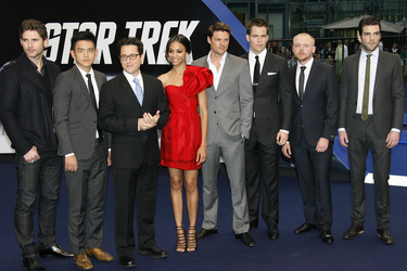 Eric Bana, John Cho, J.J. Abrams, Zoe Saldana, Karl Urban, Chris Pine, Simon Pegg, Zachary Quinto