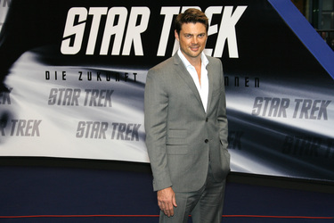 Karl Urban