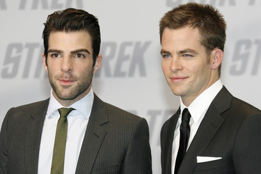 Zachary Quinto, Chris Pine
