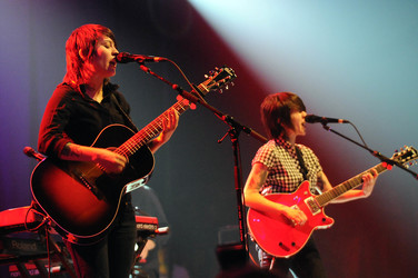 Tegan and Sara