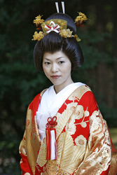 Geisha am Meiji-Schrein