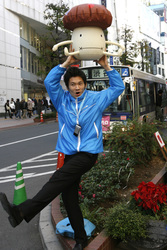 Straßenverkäufer in Shibuya