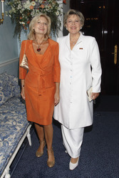 Sabine Postel, Marie-Luise Marjan