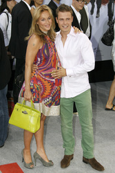 Caroline Beil, Pete Dwojak