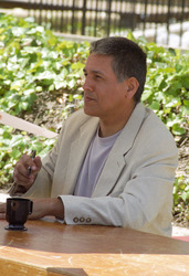 Robert Beltran