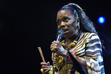 Dee Dee Bridgewater