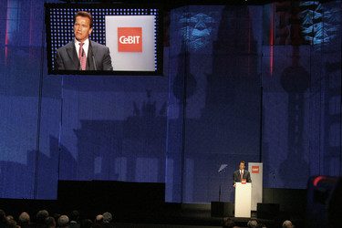 Arnold Schwarzenegger