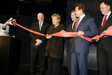 Craig Barrett, Angela Merkel, Christian Wulff, Arnold Schwarzenegger, Stephan Weil