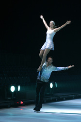Holiday on Ice-Ensemble