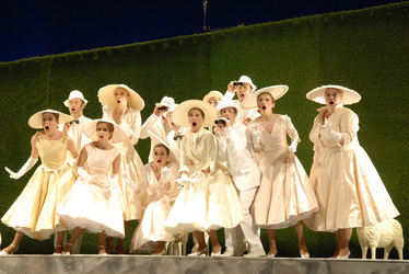 Tänzer und Tänzerinnen