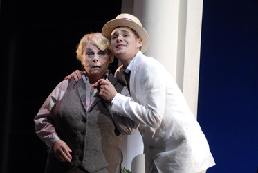 Dagmar Biener (Mrs. Pearce), Dennis Jankowiak (Freddie Eynsford)