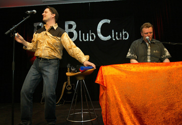 Nico Walser, Wolfgang Grieger