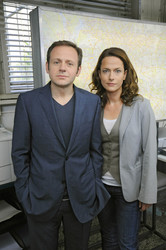 Samuel Finzi, Claudia Michelsen