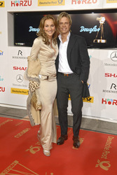 Caroline Beil, Pete Dwojak