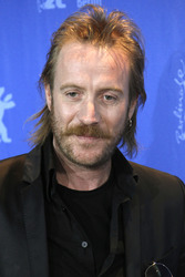 Rhys Ifans