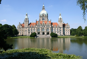 Das neue Rathaus am Maschpark