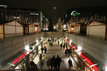 Weihnachtsmarkt auf dem Ernst-August-Platz