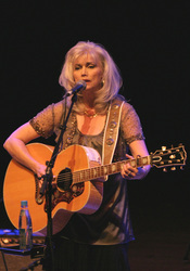 Emmylou Harris