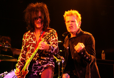 Steve Stevens, Billy Idol