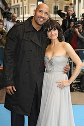 Dwayne Johnson, Carla Gugino