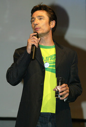Dominic Keating