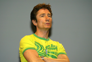 Dominic Keating