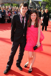 Skandar Keynes, Georgie Henley