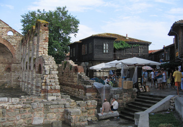 Sophienkirche / Alte Metropolia und typisches Haus
