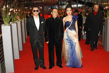 Honglei Sun, Yimou Zhang, Ni Yan