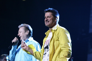 John Miles, Hartmut Engler