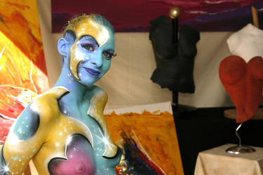 Universum in Rüstung / Armored Universe