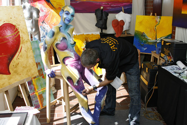 Jörg Düsterwald mit Model Sarah