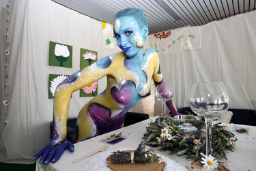 Universum in Rüstung / Armored Universe