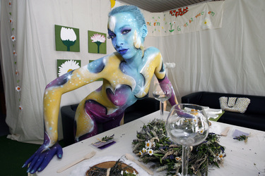 Universum in Rüstung / Armored Universe