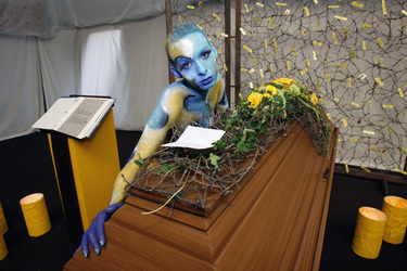 Universum in Rüstung / Armored Universe