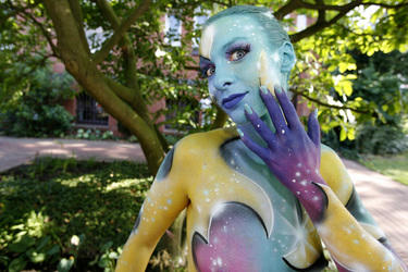 Universum in Rüstung / Armored Universe