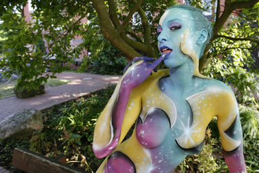 Universum in Rüstung / Armored Universe