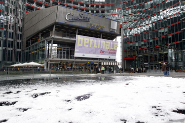 CineStar Kino mit Berlinale Plakat