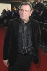 Ken Stott