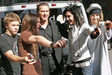 Gustav Schäfer, Georg Listing, Bill Kaulitz, Tom Kaulitz (Tokio Hotel) mit Franjo Pooth