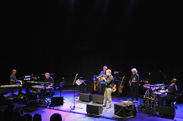 Donald Henri 'Don' Grusin, Dave Grusin, Lee Ritenour, Nils Wülker, Wolfgang Schmid, Will Kennedy (The Hang All Stars)