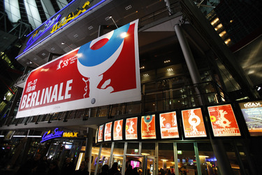 CineStar Kino mit Berlinale Plakaten
